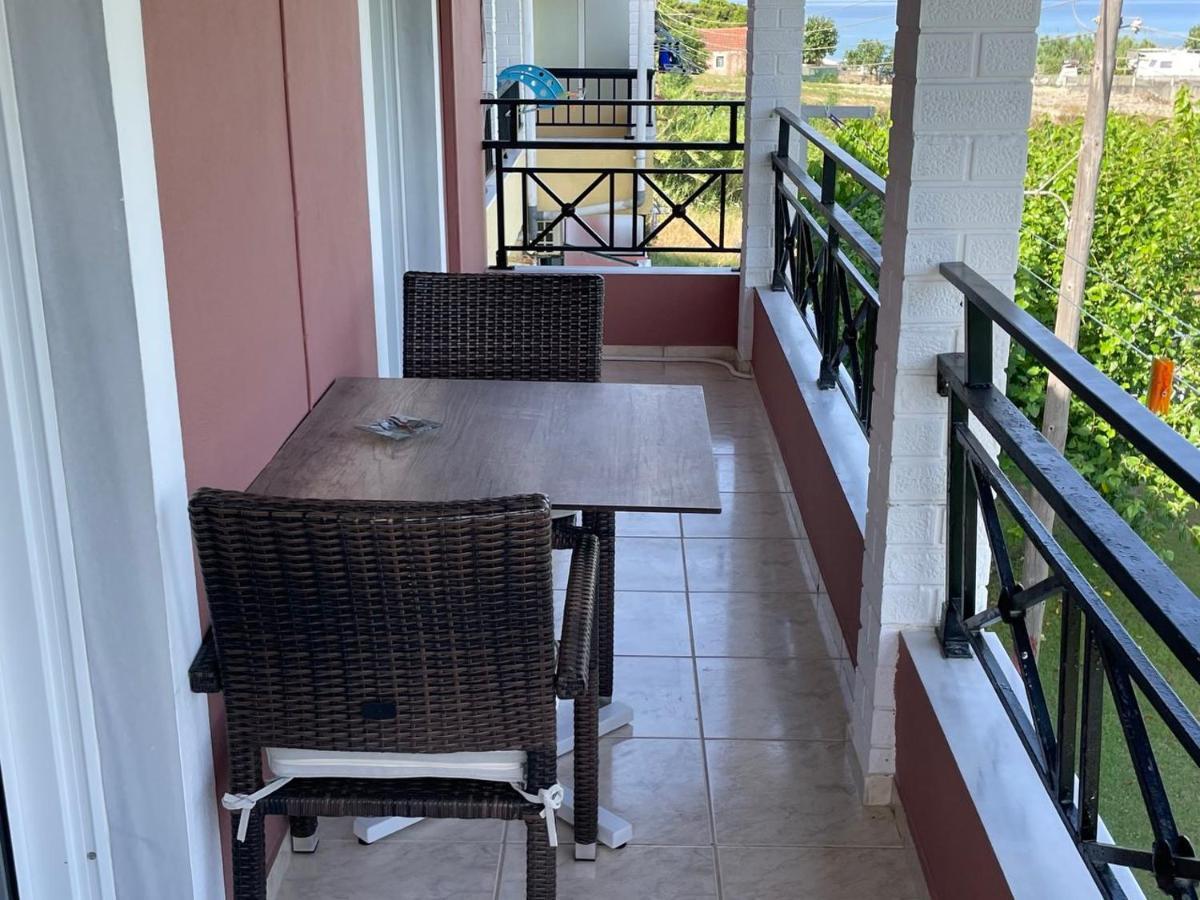 Apartamento Angelika House 2 Marathiás Exterior foto